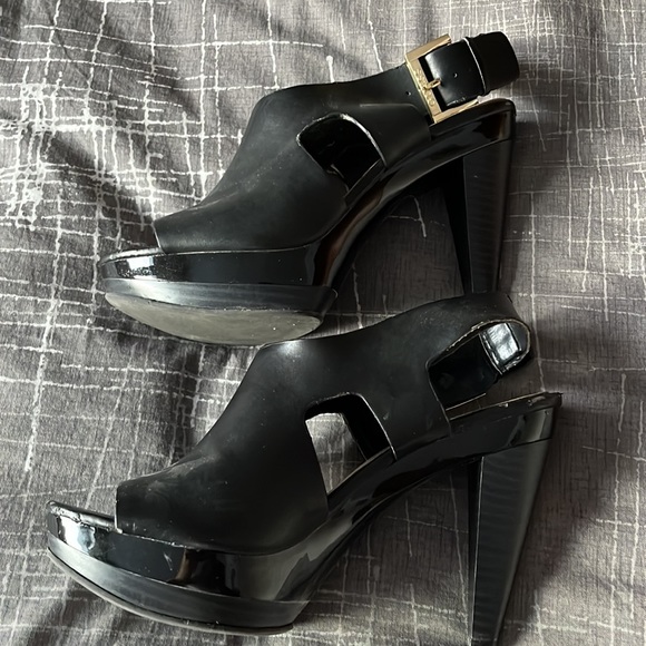 Guess Black Heels 2/$30 - Last chance, will be donated - Picture 2 of 4